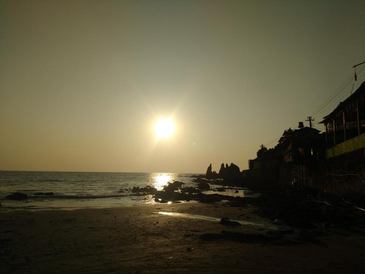 Sunny Cliff Hotel Arambol Exterior photo